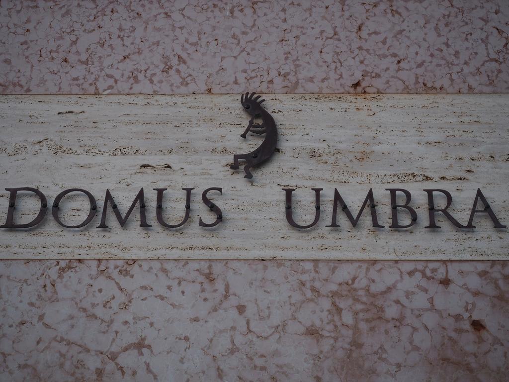 Domus Umbra Villa Terni Bagian luar foto